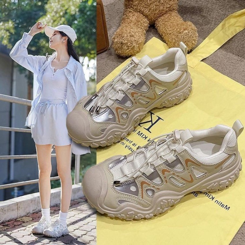 Ladies Outdoor Trekking Sneake - Embroidery Garments 评论和价格